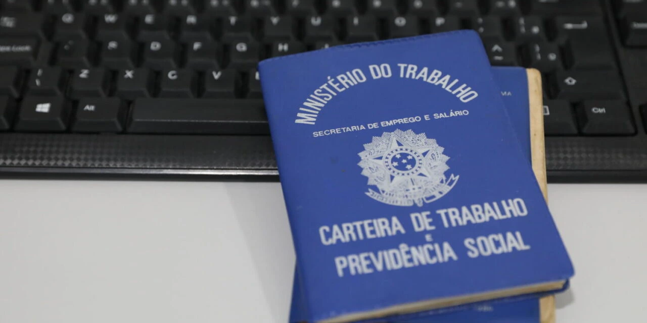 Aposentadoria especial; atividades insalubres; auxílio-doença; tempo de contribuição; cálculo de aposentadoria; INSS; afastamento; trabalhadores;