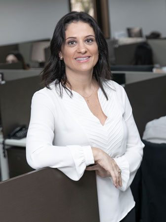 Estela Tolezani - especialista em direito à saúde.
