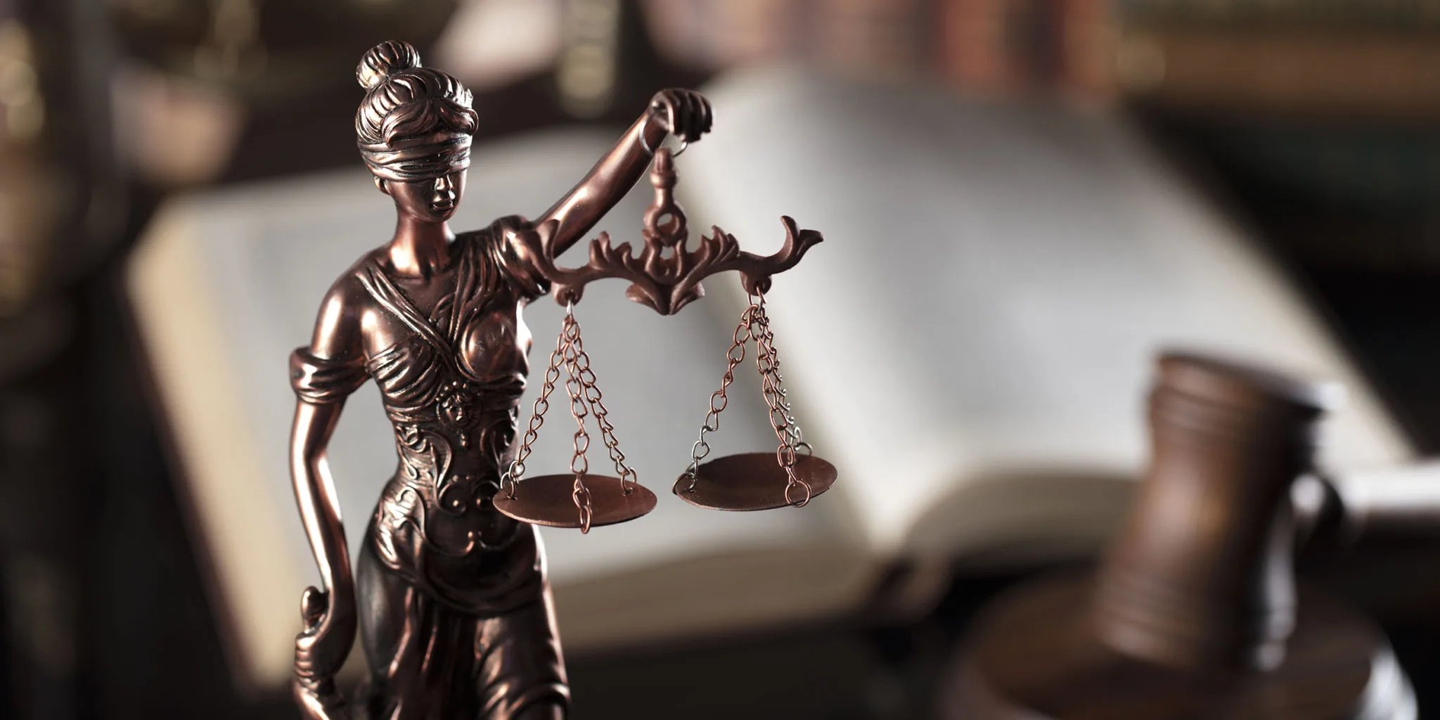 liminar plano de saúde; decisão judicial urgente; negativa de medicamento; tutela de urgência; direito à saúde; advogado especialista