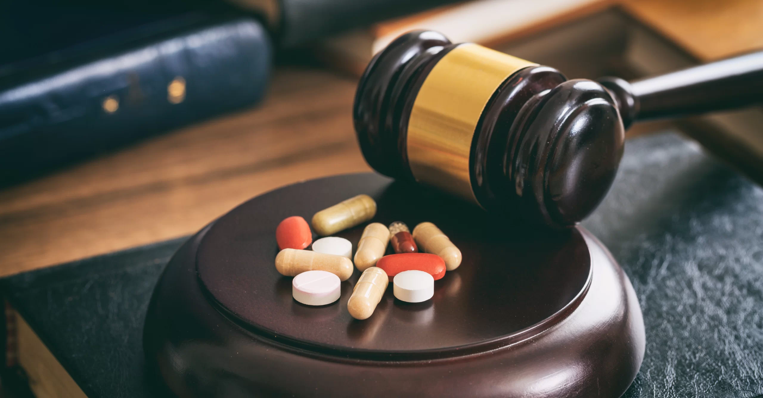 negativa de cobertura; plano de saúde; tratamento negado; ação judicial; direito do paciente; rol da ANS