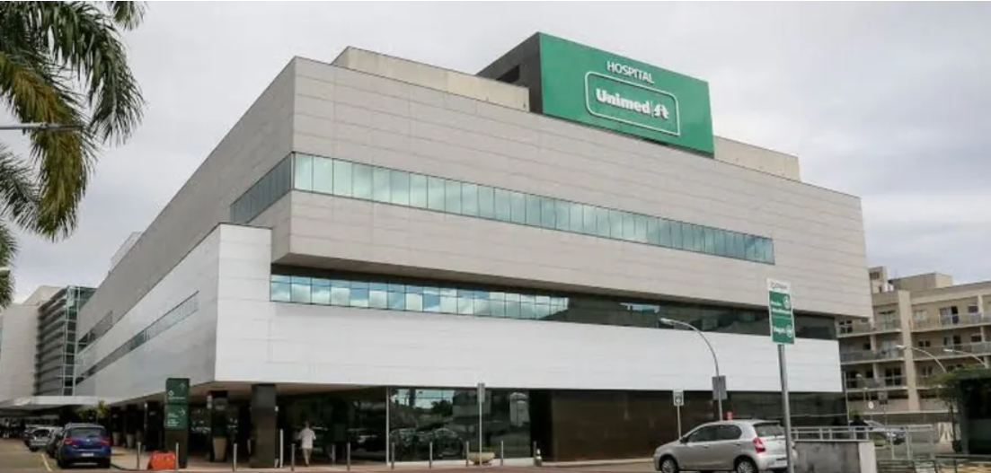 Unimed Ferj; crise planos de saúde; ANS intervenção; portabilidade carências; direitos do consumidor; atendimento oncológico