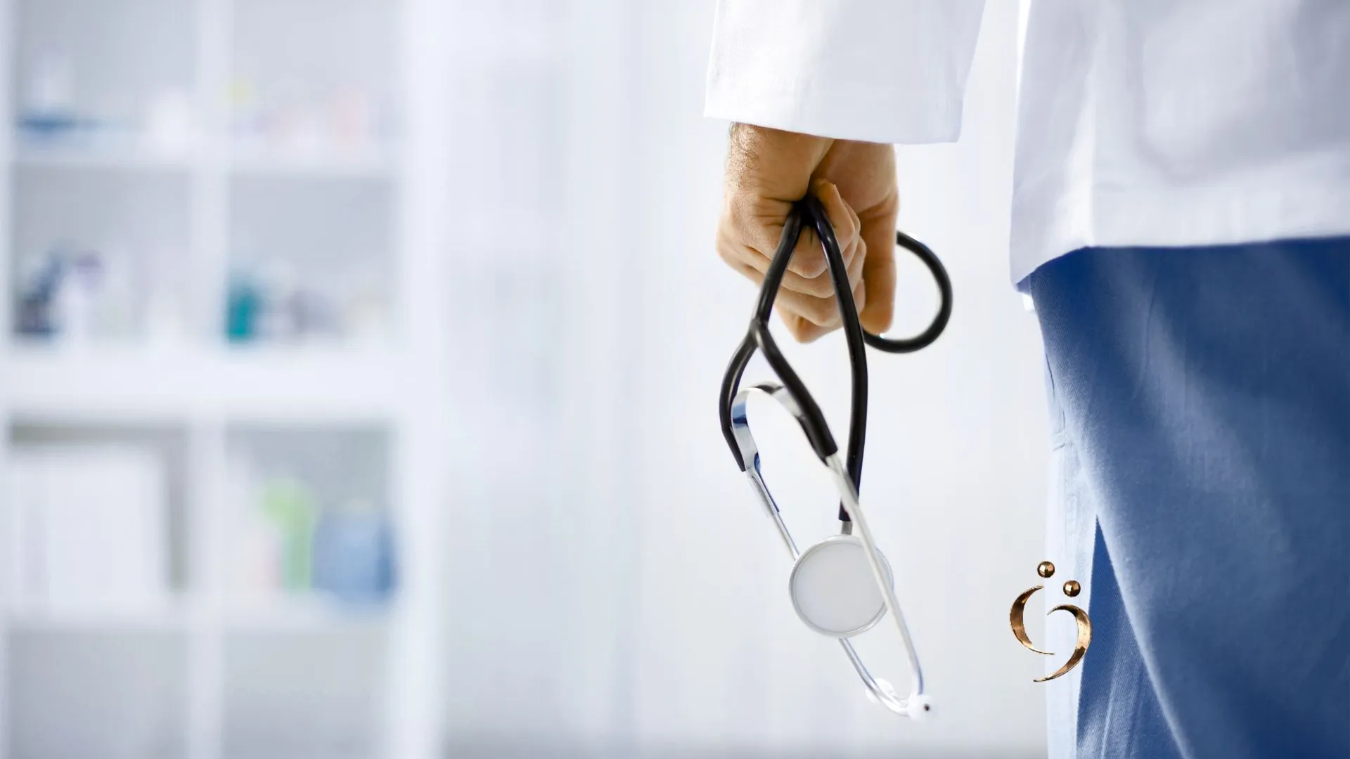 Foto Nova IN RFB nº 2.343/2026: Entenda as mudanças na equiparação hospitalar e a redução de impostos para clínicas